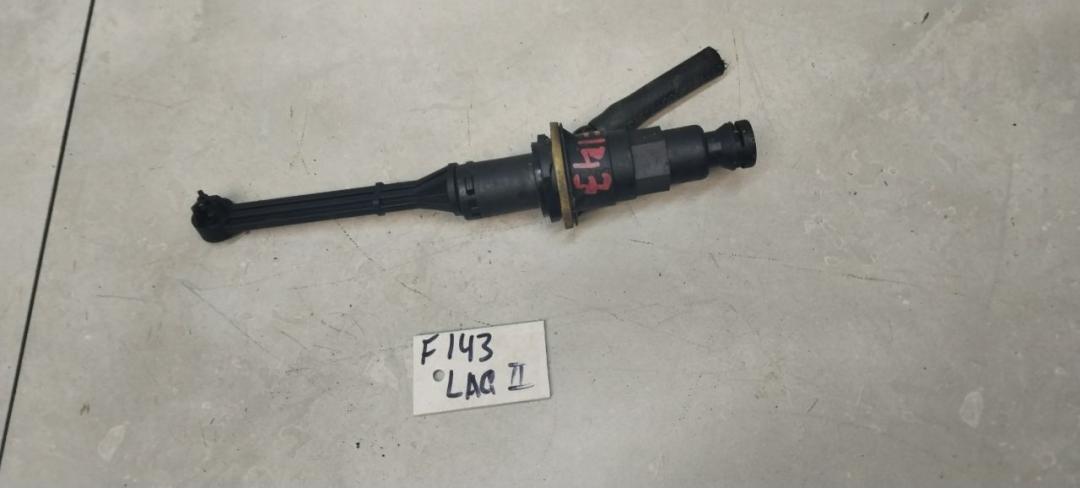 цилиндр сцепления главный Renault Laguna 2 поколение 2004, 1.9 л., дизель, универсал - фото №1