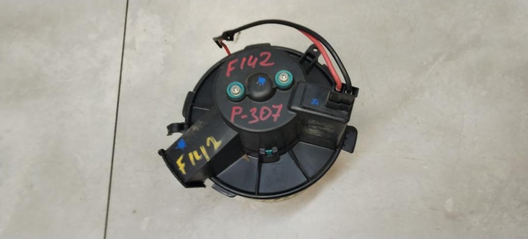 моторчик печки Renault Laguna 2 поколение 2004, 1.9 л., дизель, универсал - фото №1