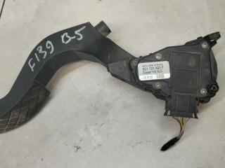 педаль Volkswagen Passat B5 2001, 1.9 л., дизель, седан, 8D1721523F