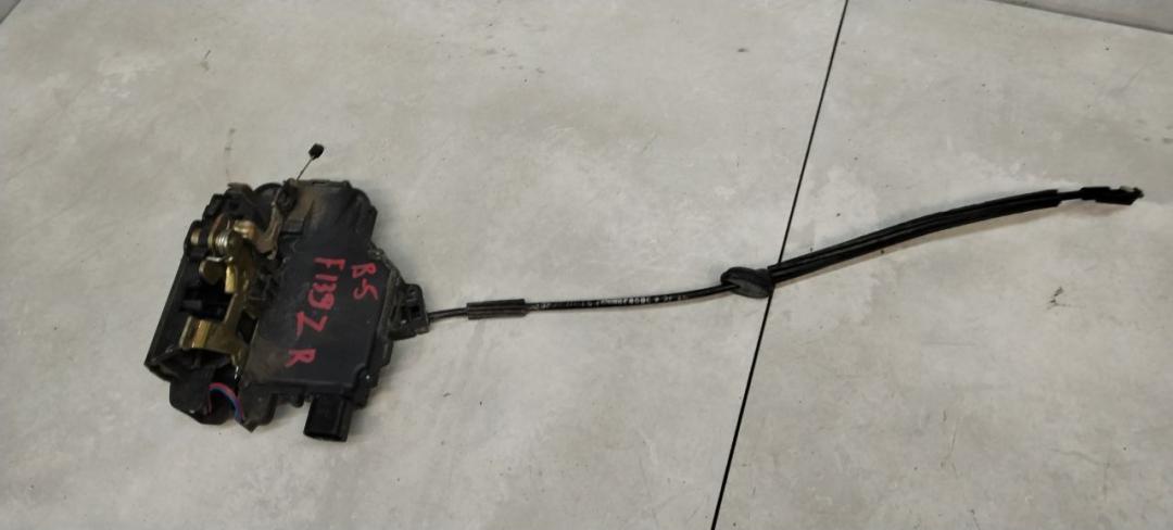 замок двери задней правой Volkswagen Passat B5 2001, 1.9 л., дизель, седан - фото №1