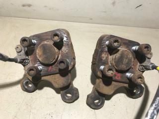 Цапфа задняя (ось ступицы) Renault Scenic 1 поколение [рестайлинг] 2000, 1.6 л., бензин, МКПП