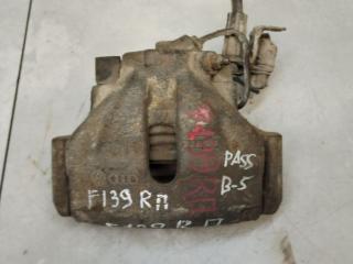 суппорт передний правый Volkswagen Passat B5 2001, 1.9 л., дизель, МКПП, седан