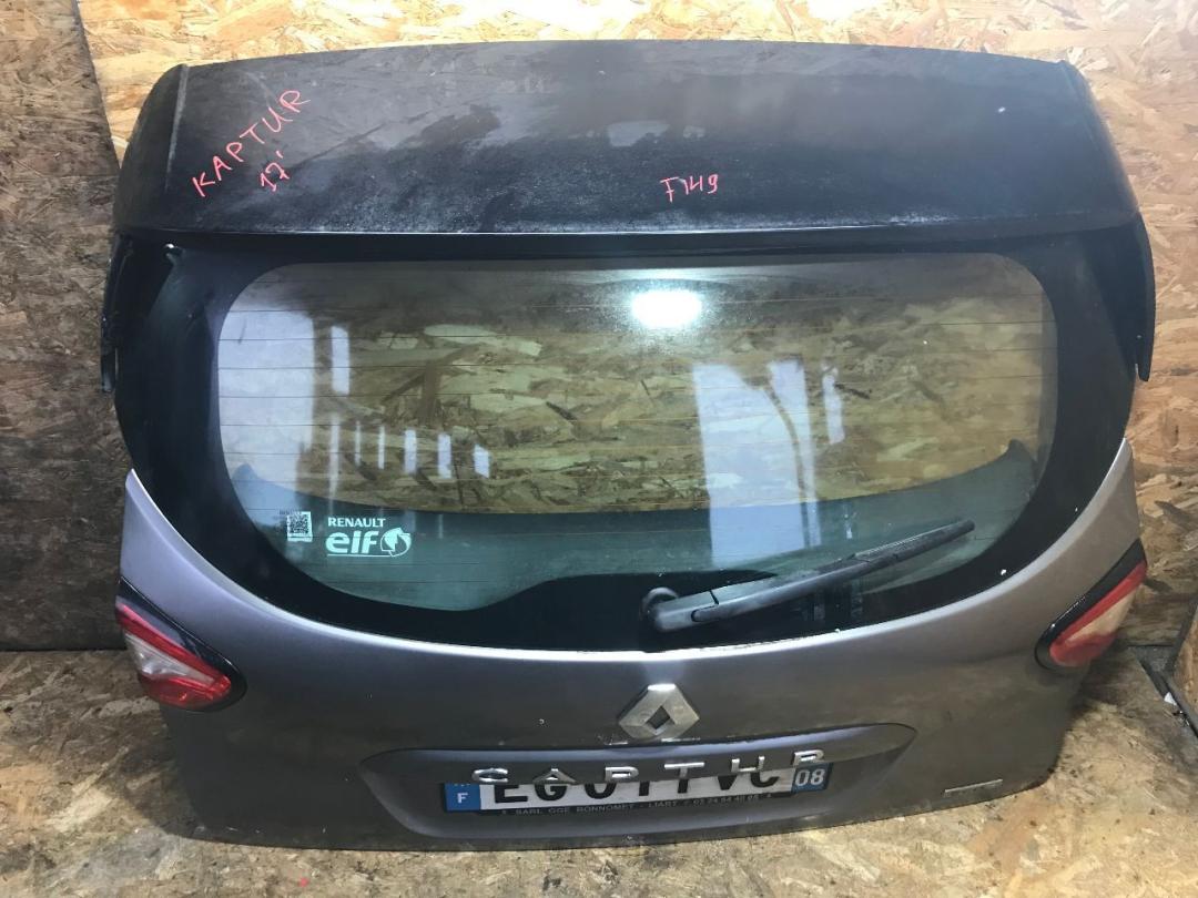 крышка багажника (дверь 3-5) Renault Captur 1 поколение 2017, 1.5 л., DCi, дизель, МКПП - фото №1
