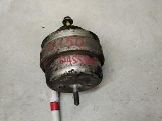 подушка крепления двигателя Volkswagen Passat B5 [рестайлинг] 2003, 1.9 л., дизель, седан