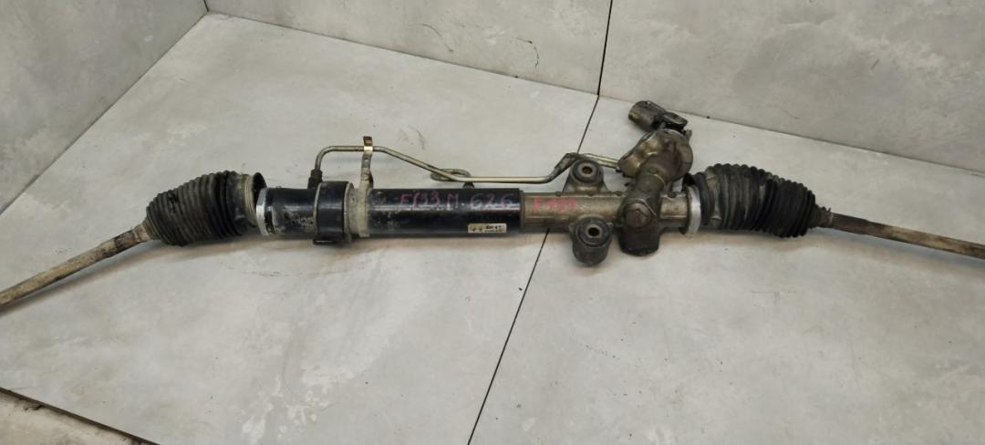 рулевая рейка Mazda 626 GF 1998, 2.0 л., бензин, хетчбэк 5 дв. - фото №1