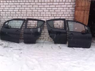 дверь передняя левая Opel Agila 2 поколение (B) 2011, 1.0 л., бензин, МКПП, хетчбэк 5 дв.