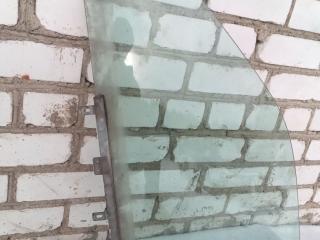 стекло двери передней левой Volkswagen Passat B3 1991, 1.6 л., дизель, МКПП, универсал