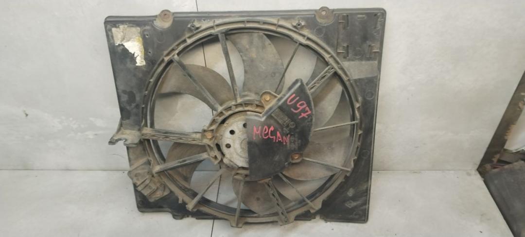 вентилятор радиатора Renault Megane 1 поколение 1997, 1.6 л., бензин, МКПП, хетчбэк 5 дв. - фото №1