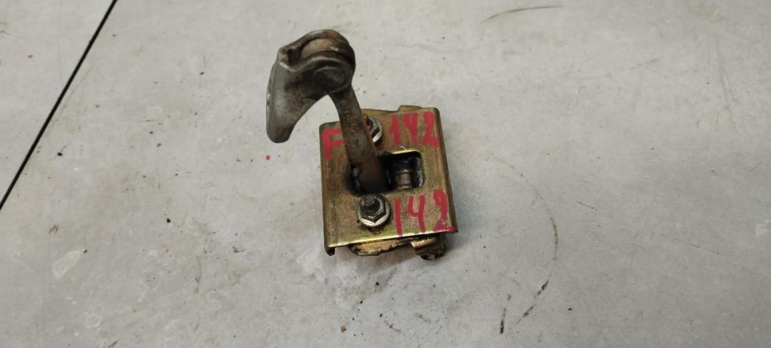 ограничитель открывания двери Peugeot 307 1 поколение 2003, 2.0 л., дизель, хетчбэк 5 дв. - фото №1