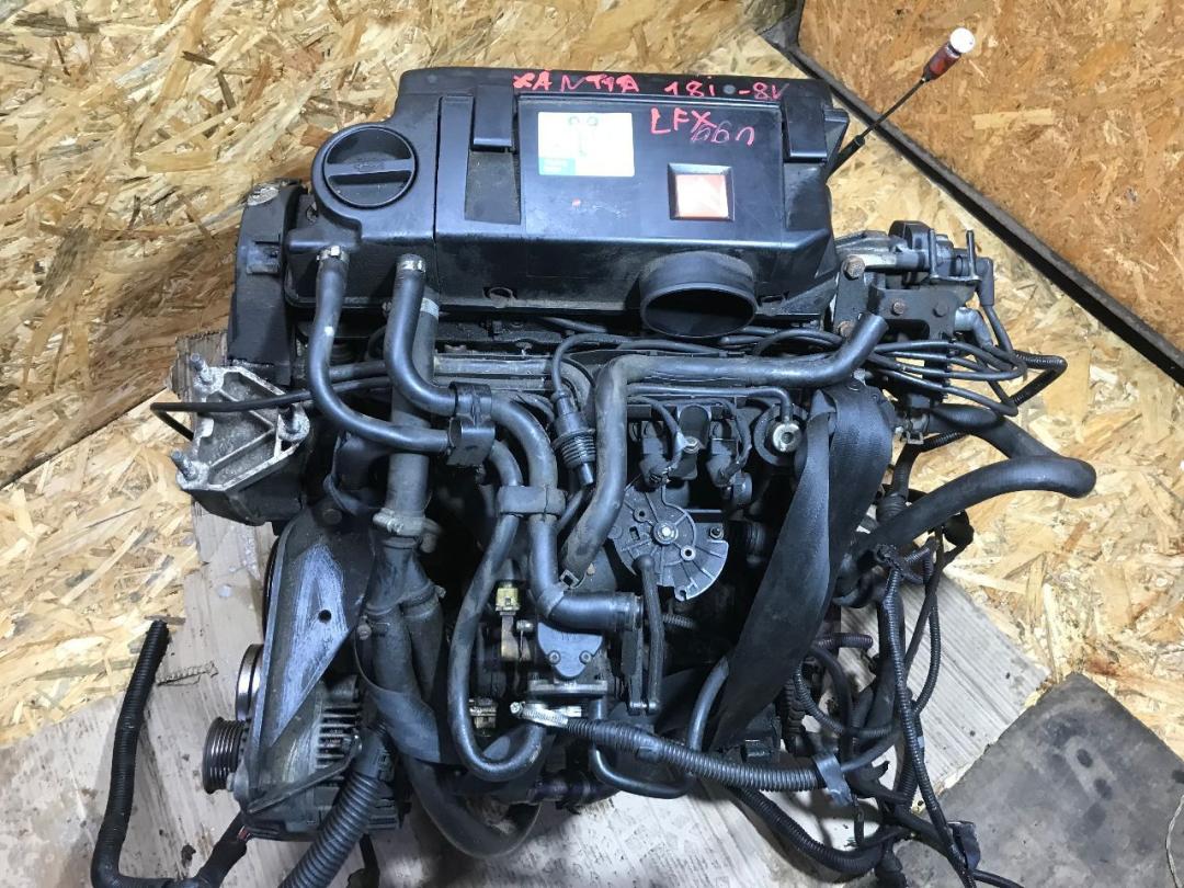 двигатель Citroen Xantia 1 поколение 1996, 1.8 л., i, бензин, LFX - фото №1