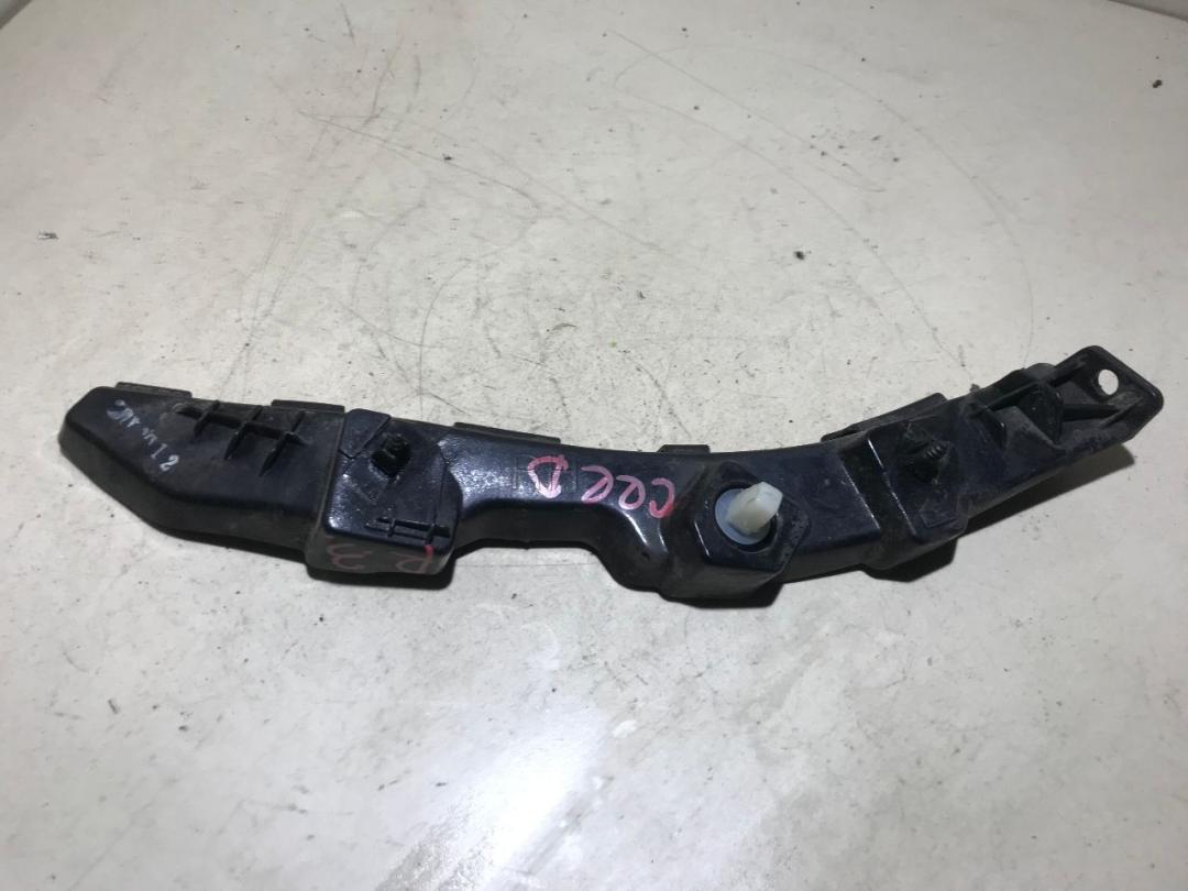 Крепление бампера заднего Kia Ceed 1 поколение 2007, 1.6 л., дизель, хетчбэк 5 дв. - фото №1