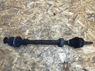 полуось передняя правая (приводной вал, ШРУС) Renault Scenic 1 поколение [рестайлинг] 2000, 1.6 л., бензин, МКПП