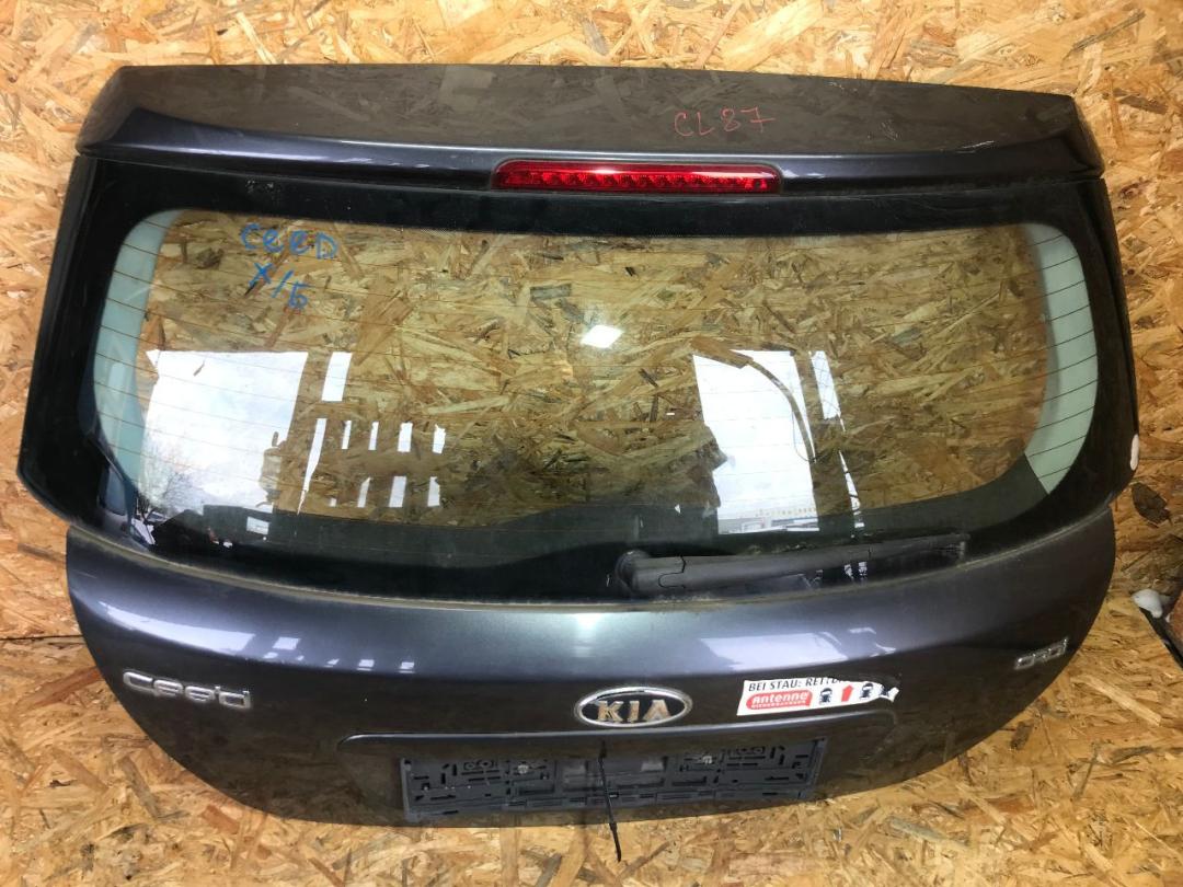 крышка багажника (дверь 3-5) Kia Ceed 1 поколение 2007, 1.6 л., дизель, хетчбэк 5 дв. - фото №1