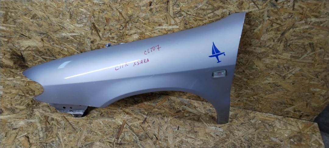 крыло переднее левое Citroen Xsara Picasso 1 поколение 1999, 1.8 л., бензин, МКПП, универсал - фото №1