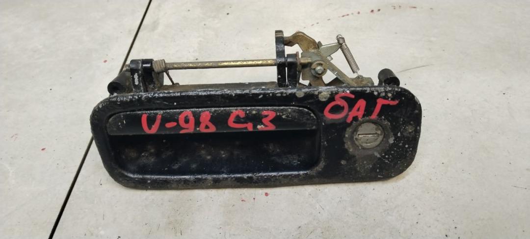 ручка открывания багажника Volkswagen Golf 3 поколение 1995, 1.4 л., бензин, МКПП, универсал - фото №1