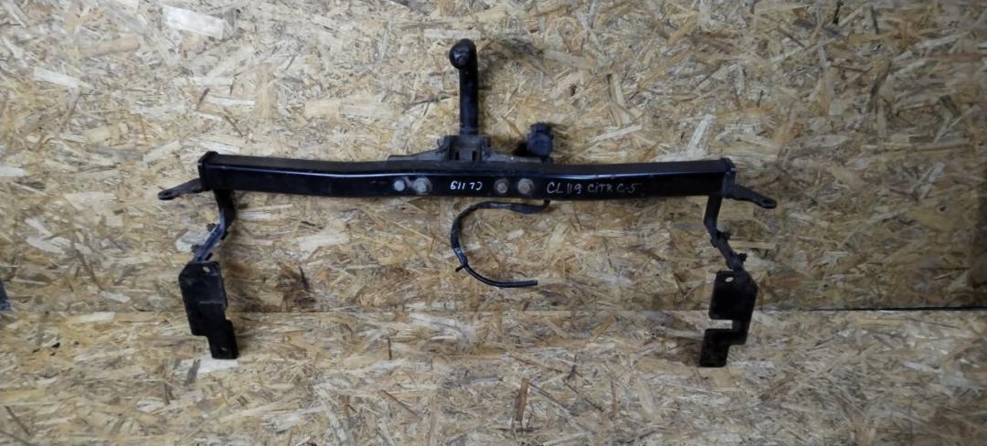 прицепное устройство (фаркоп) Citroen C5 1 поколение 2003, 2.0 л., бензин, МКПП, универсал - фото №1