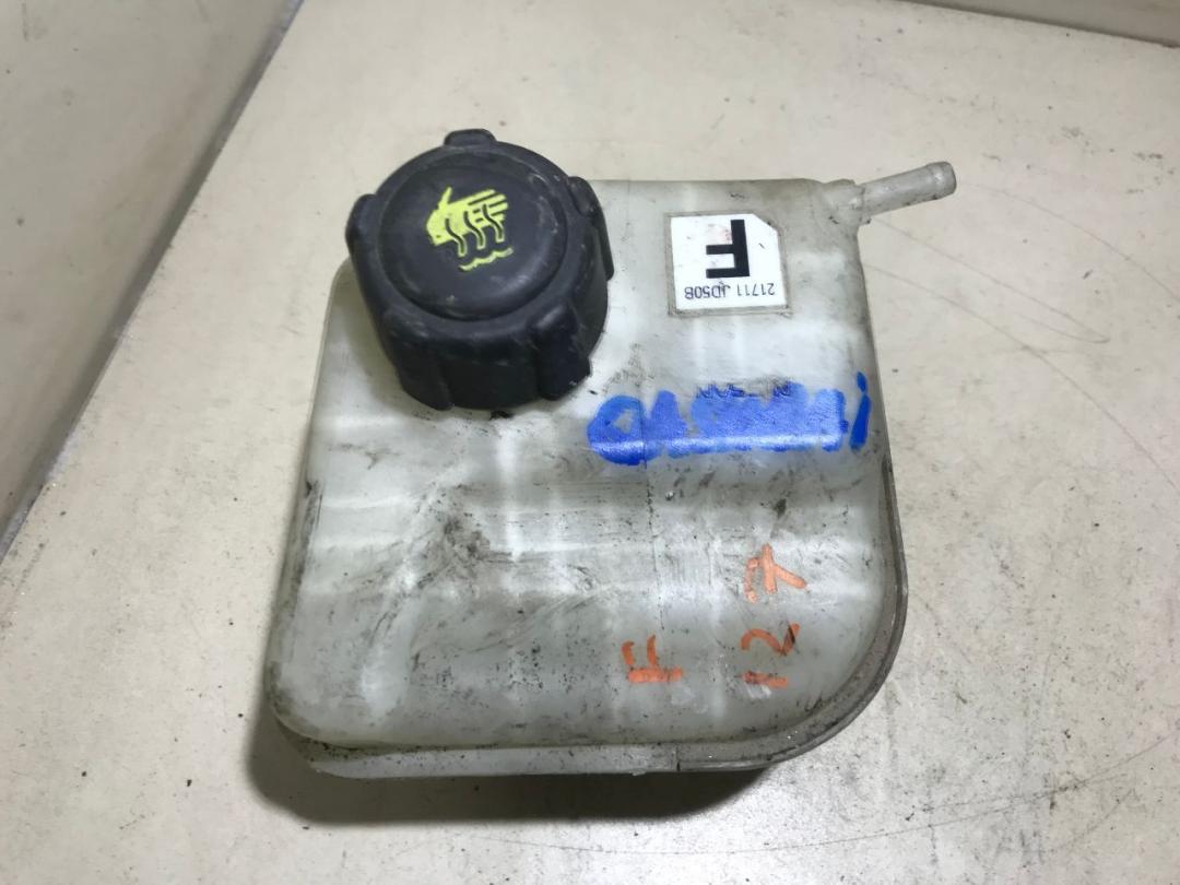 бачок расширительный Nissan Qashqai 1 2012, 1.5 л., дизель, МКПП, внедорожник 5 дв. - фото №1