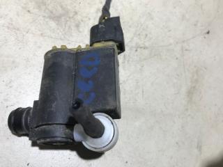 насос (моторчик) омывателя стекла Kia Ceed 1 поколение [рестайлинг] 2011, 1.6 л., дизель, МКПП, хетчбэк 5 дв.