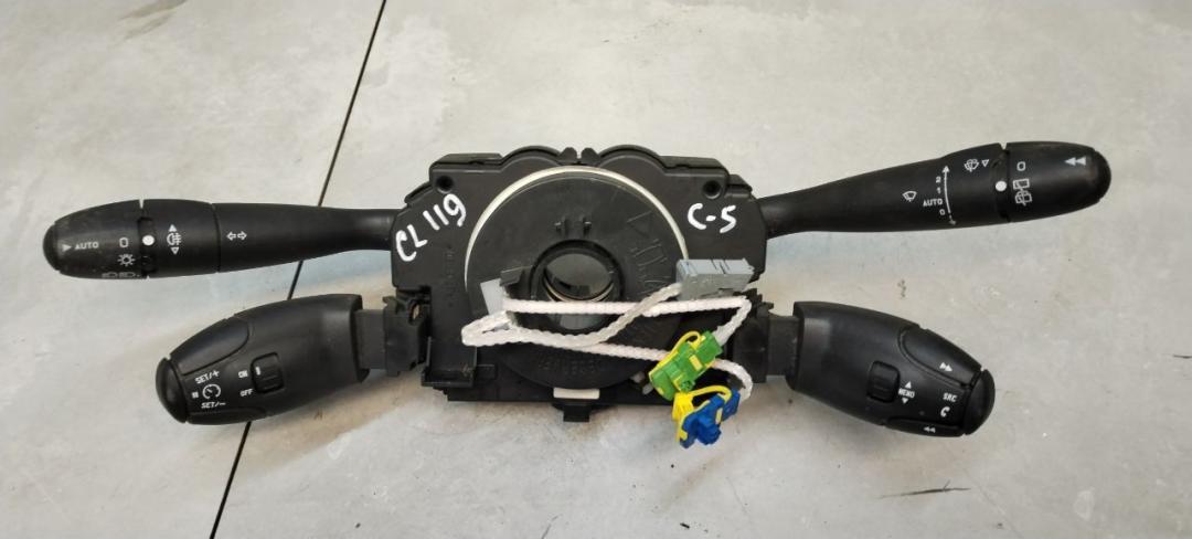 переключатель подрулевой (стрекоза) Citroen C5 1 поколение 2003, 2.0 л., бензин, МКПП, универсал, 96542554XT - фото №1