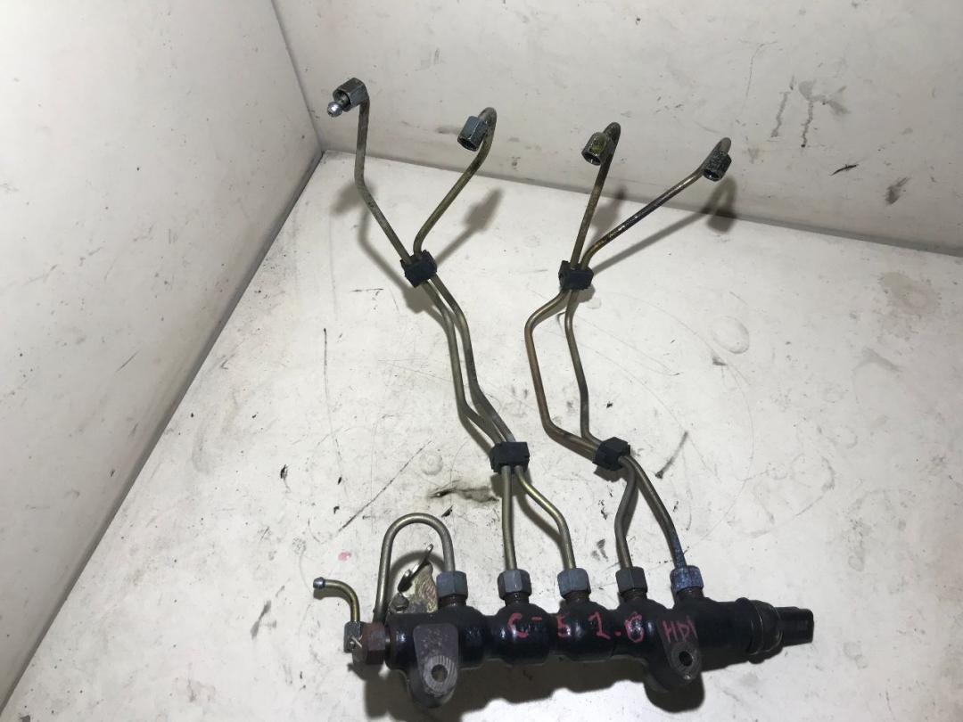 топливная рампа Citroen C5 1 2005, 1.6 л., дизель, хетчбэк 5 дв. - фото №1