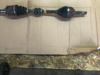 полуось передняя левая (приводной вал, ШРУС) Nissan Tiida TIIDA C11 2006, 1.6 л., i, бензин, МКПП, седан