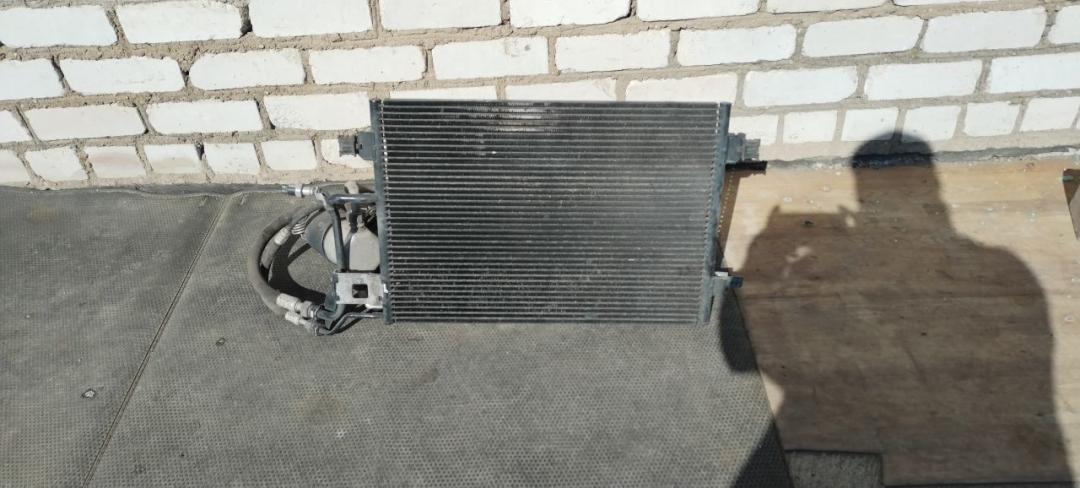 трубка кондиционера Volkswagen Passat B5 1998, 1.6 л., бензин, МКПП, универсал - фото №1