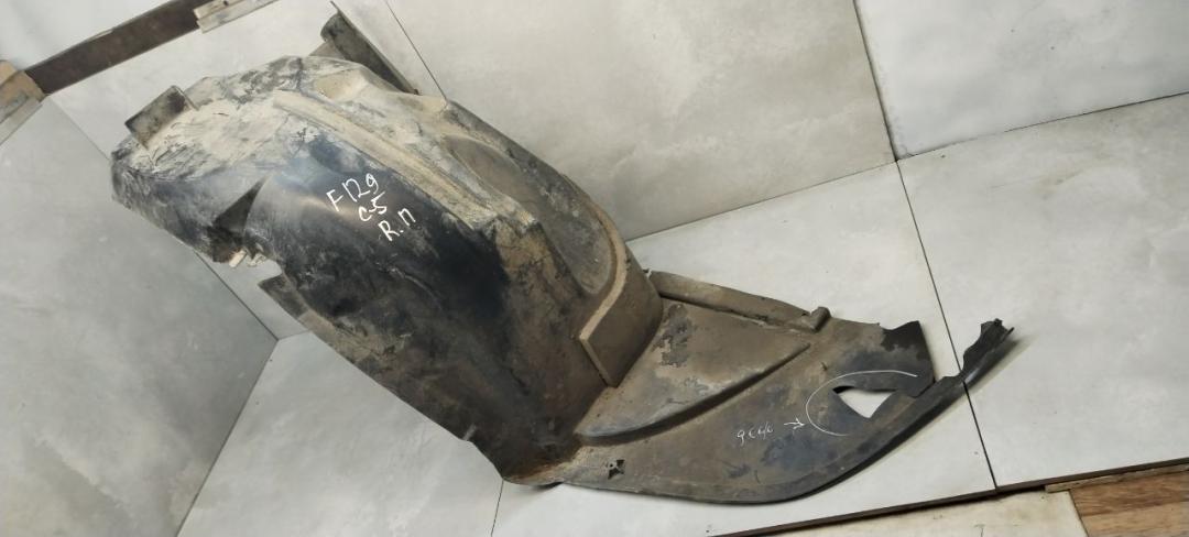 защита арок передняя правая (подкрылок) Citroen C5 1 поколение 2002, 2.0 л., дизель, МКПП, универсал - фото №1