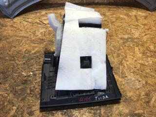 бардачок Nissan Tiida TIIDA C11 2006, 1.6 л., i, бензин, МКПП, седан