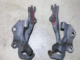 петля капота Mazda 3 BK 2005, 1.6 л., i, бензин, МКПП, хетчбэк 5 дв.