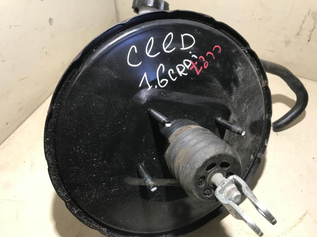 вакуумный усилитель тормозов Kia Ceed 1 поколение 2007, 1.6 л., дизель, хетчбэк 5 дв. - фото №1