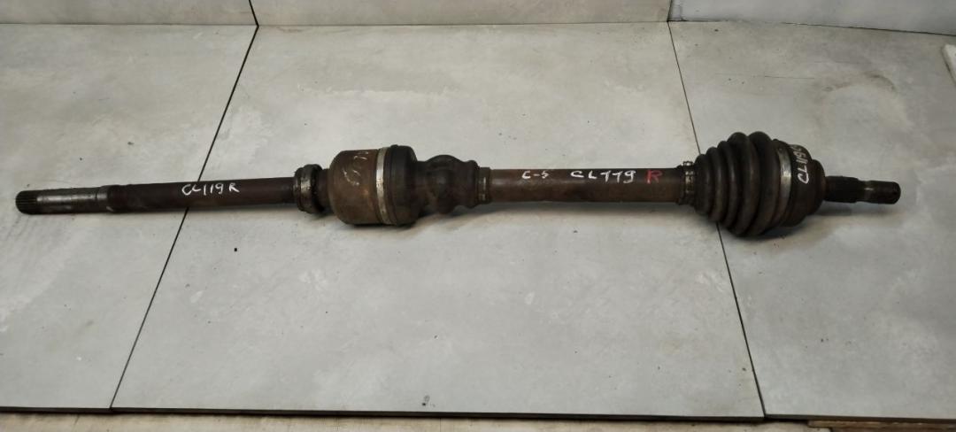 полуось передняя правая (приводной вал, ШРУС) Citroen C5 1 поколение 2003, 2.0 л., бензин, МКПП, универсал - фото №1