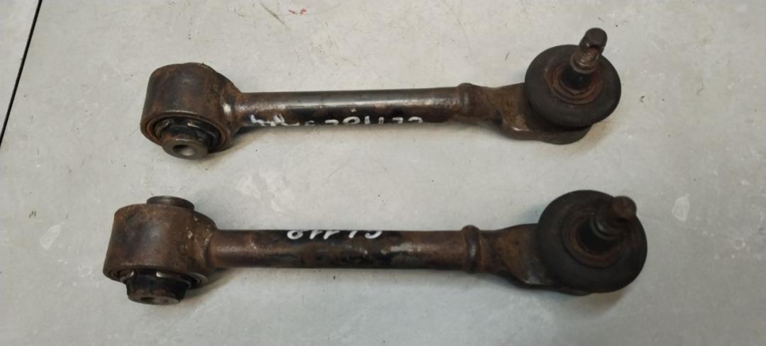 рычаг задний Honda Accord 6 поколение 1999, 1.8 л., бензин, МКПП, седан - фото №1