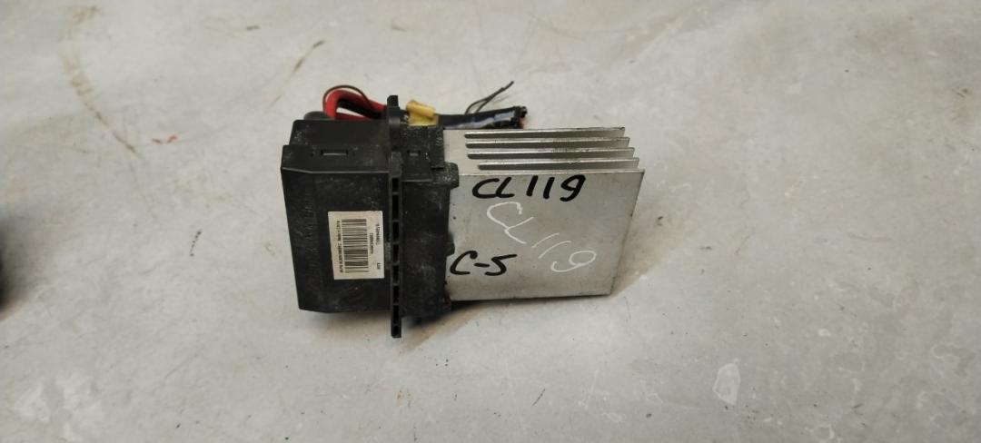 сопротивление печки Citroen C5 1 поколение 2003, 2.0 л., бензин, МКПП, универсал - фото №1