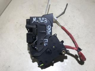 замок двери передней левой Mazda 323 BJ 2000