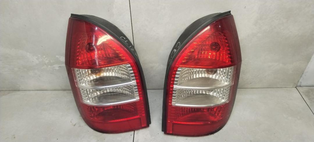 Фонарь задний (комплект) Opel Zafira 1 поколение (A) 2002, 1.8 л., бензин, АКПП, минивэн - фото №1