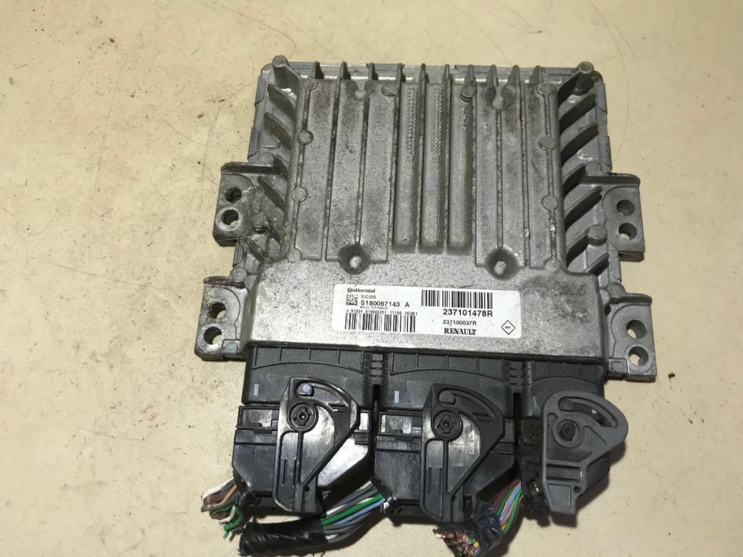 блок управления двигателем Renault Laguna 3 поколение 2011, 1.5 л., дизель, МКПП, универсал - фото №1
