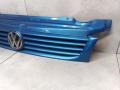решетка радиатора Volkswagen Transporter T4 restailing 1998, 2.5 л., бензин, МКПП, микроавтобус - фото №2