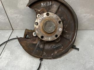 ступица задняя правая Audi A4 B6 2003, 2.0 л., бензин, МКПП, универсал