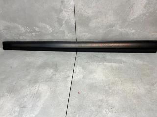 молдинг двери передней правой Hyundai Santa Fe 2 поколение (CM) 2006, 2.2 л., дизель, МКПП
