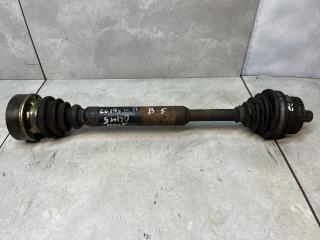 полуось передняя правая (приводной вал, ШРУС) Volkswagen Passat B5 1997, 1.6 л., бензин, МКПП, универсал