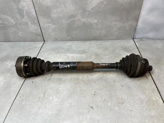 полуось передняя левая (приводной вал, ШРУС) Volkswagen Passat B5 1997, 1.6 л., бензин, МКПП, универсал