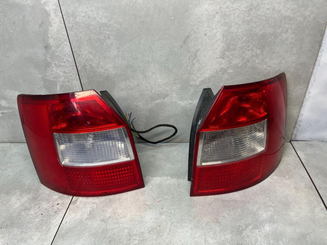 Фонарь задний (комплект) Audi A4 B6 2003, 2.0 л., бензин, МКПП, универсал