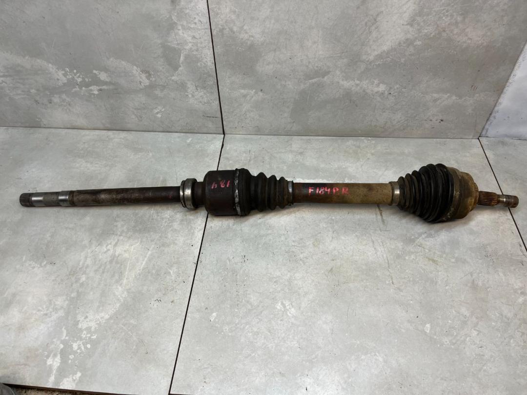 полуось передняя правая (приводной вал, ШРУС) Citroen C5 1 поколение 2002, 2.0 л., дизель, МКПП, хетчбэк 5 дв.