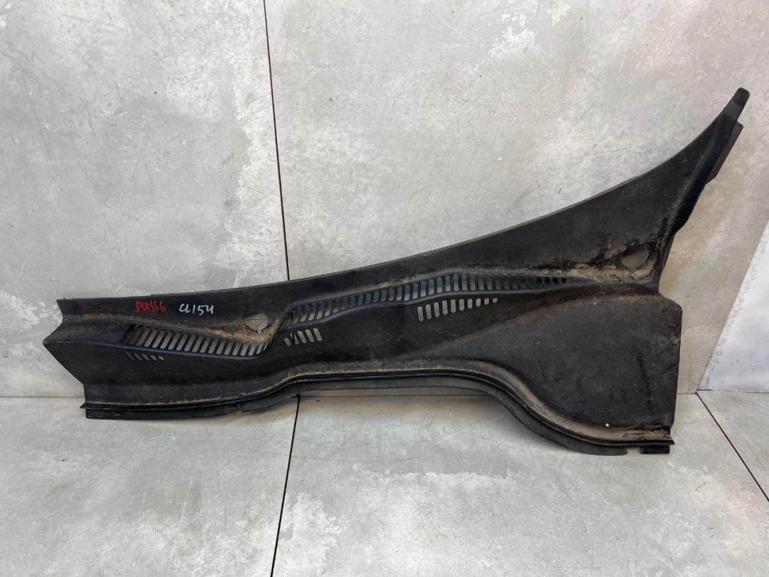 дождевик Volkswagen Passat B6 2007, 2.0 л., дизель, МКПП, универсал, 3C1819403B