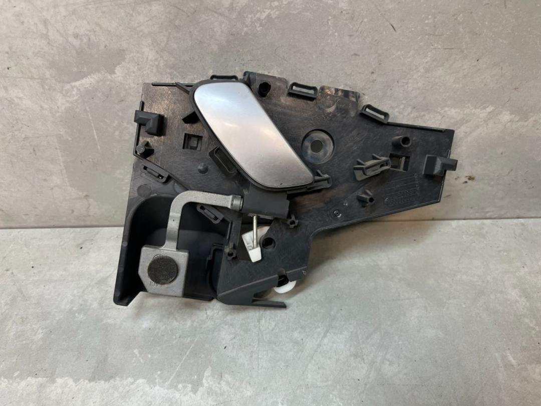 ручка внутренняя задняя правая Citroen C5 1 поколение 2002, 2.0 л., дизель, МКПП, хетчбэк 5 дв.