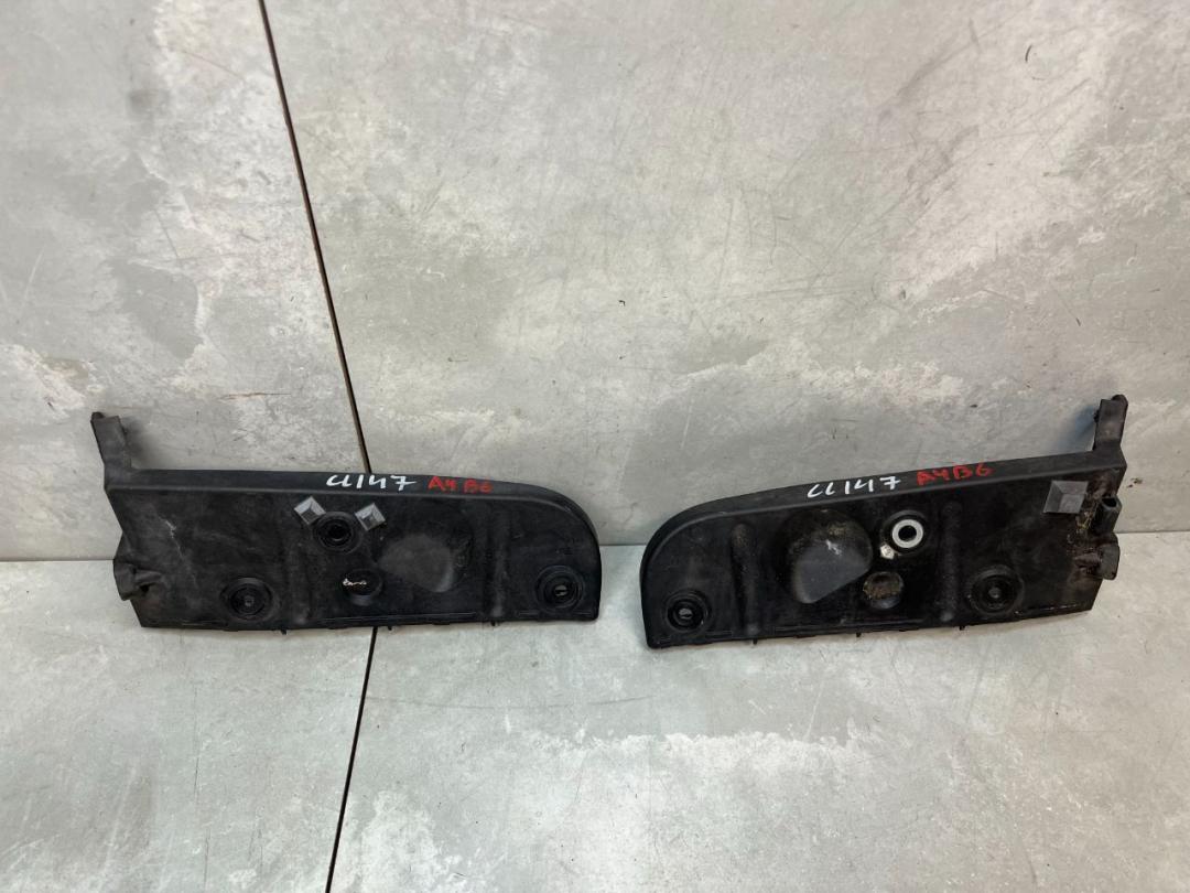 Крепление бампера заднего Audi A4 B6 2003, 2.0 л., бензин, МКПП, универсал, 8E0807454, 8E0807453
