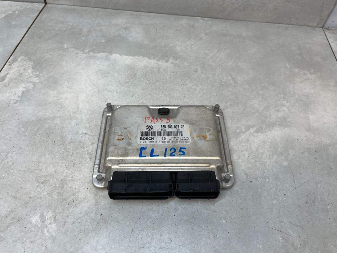 блок управления двигателем Volkswagen Passat B5 1999, 1.9 л., дизель, универсал, 038906019CE