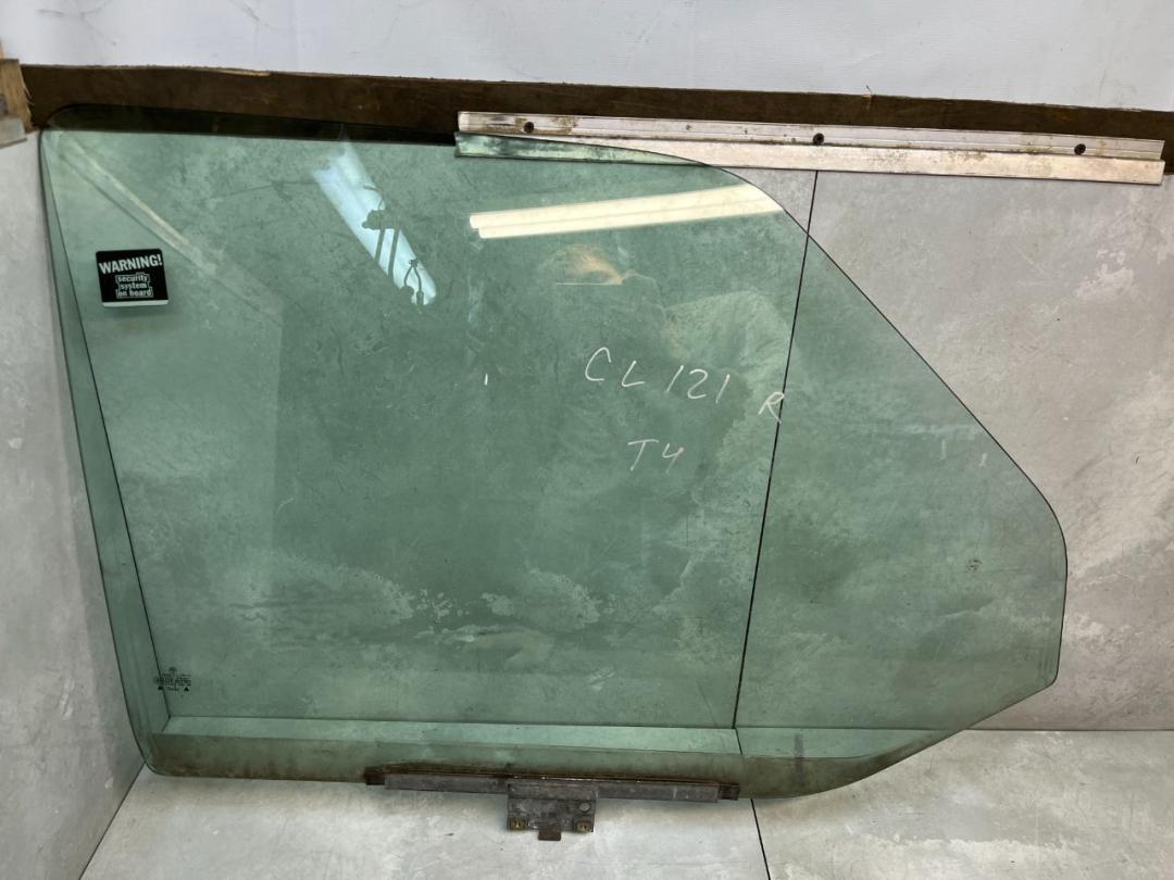 стекло двери передней правой Volkswagen Transporter T4 restailing 1998, 2.5 л., бензин, МКПП, микроавтобус