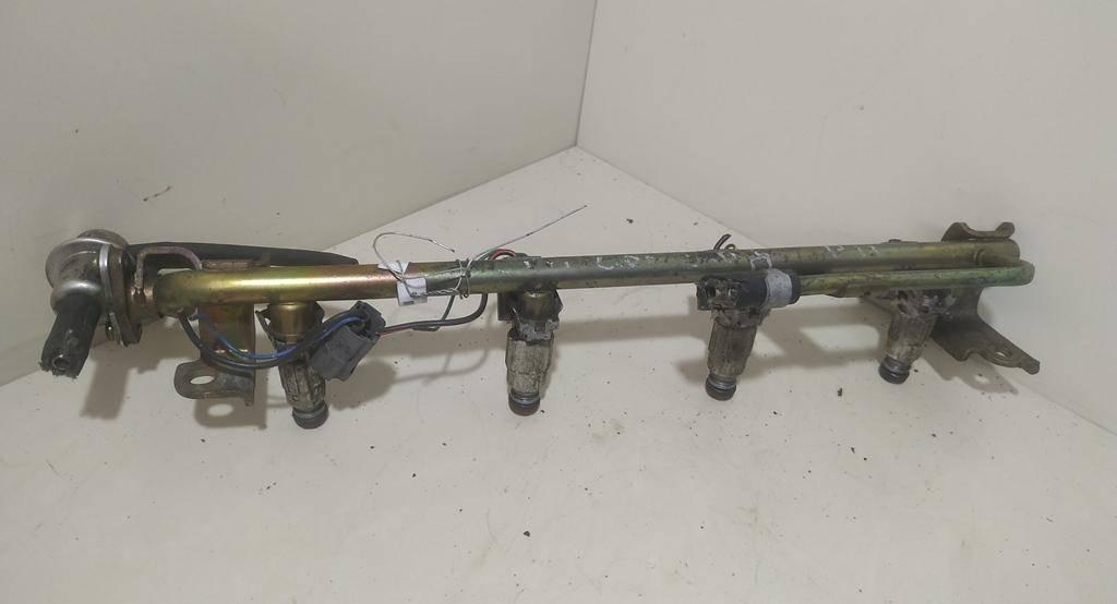 форсунка Nissan Primera P10 1997, 2.0 л., i, бензин, CENA, SHTUKU - фото №1