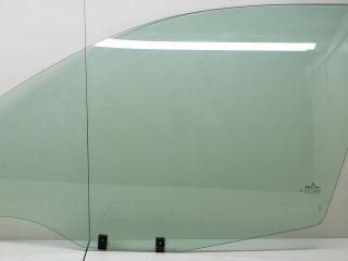 стекло двери передней левой Mitsubishi Carisma 1 поколение 1998, белый